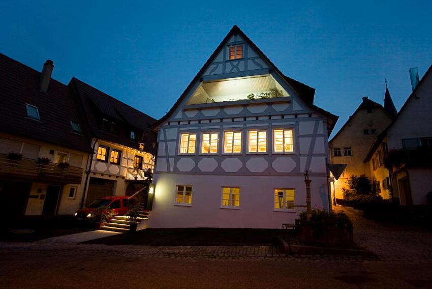 Hotel Restaurant Lamm Rosswag Vaihingen-sur-l'Enz Extérieur photo